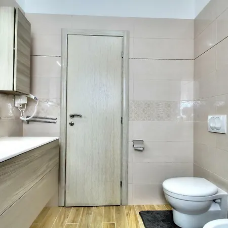 Riccardo Apartment